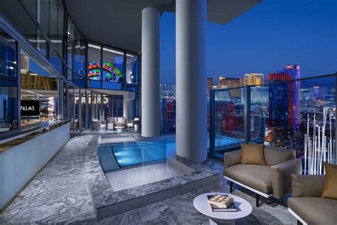 A 'Suite' View: The Palms' Villas and Suites are The .
